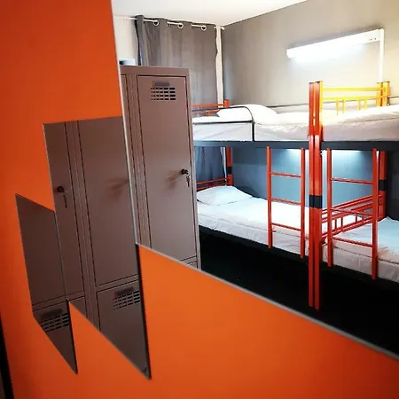 Danhostel *